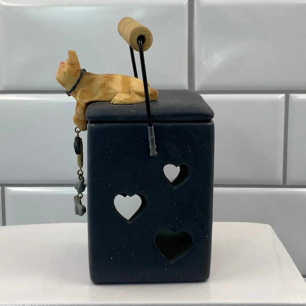 N/A whimsical ceramic